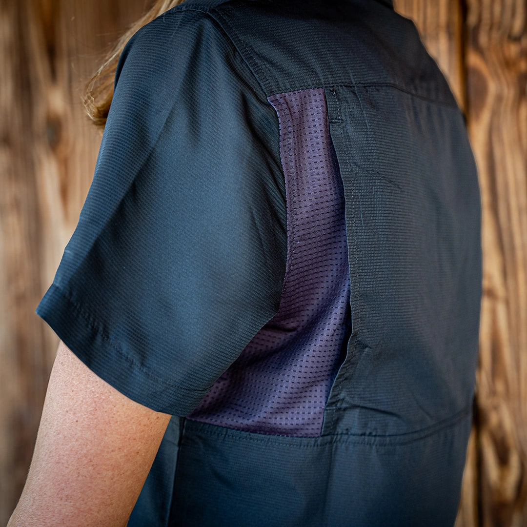 *Limited Stock*  Women's Short Sleeve Fishing Shirt - Sable Black